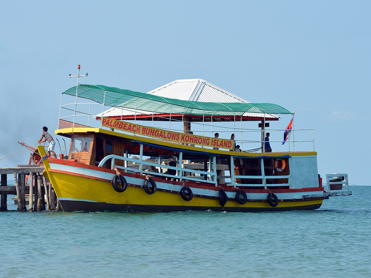 The ferry boat ariving at Koh Rong The ferry boat ariving at Koh Rong