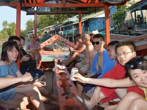 Boattrip-to-the-fisher-village